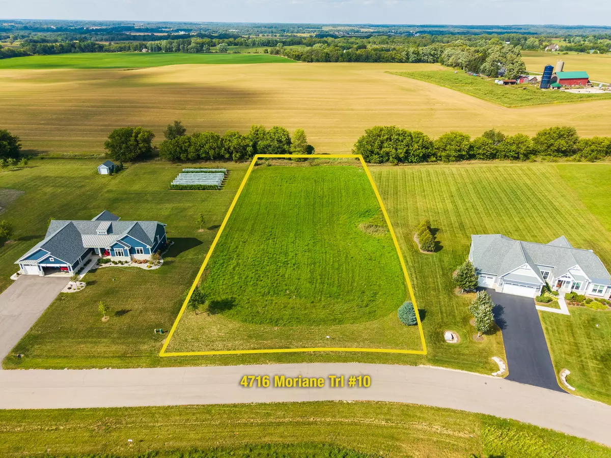 Ringwood, IL 60072,4716 Moraine Trail