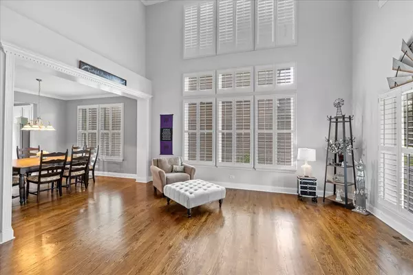 Cary, IL 60013,1415 Carmel Lane