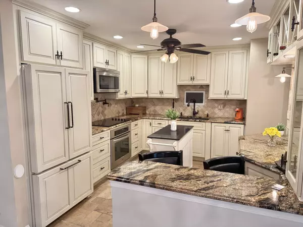 Darien, IL 60561,801 79TH Street #105