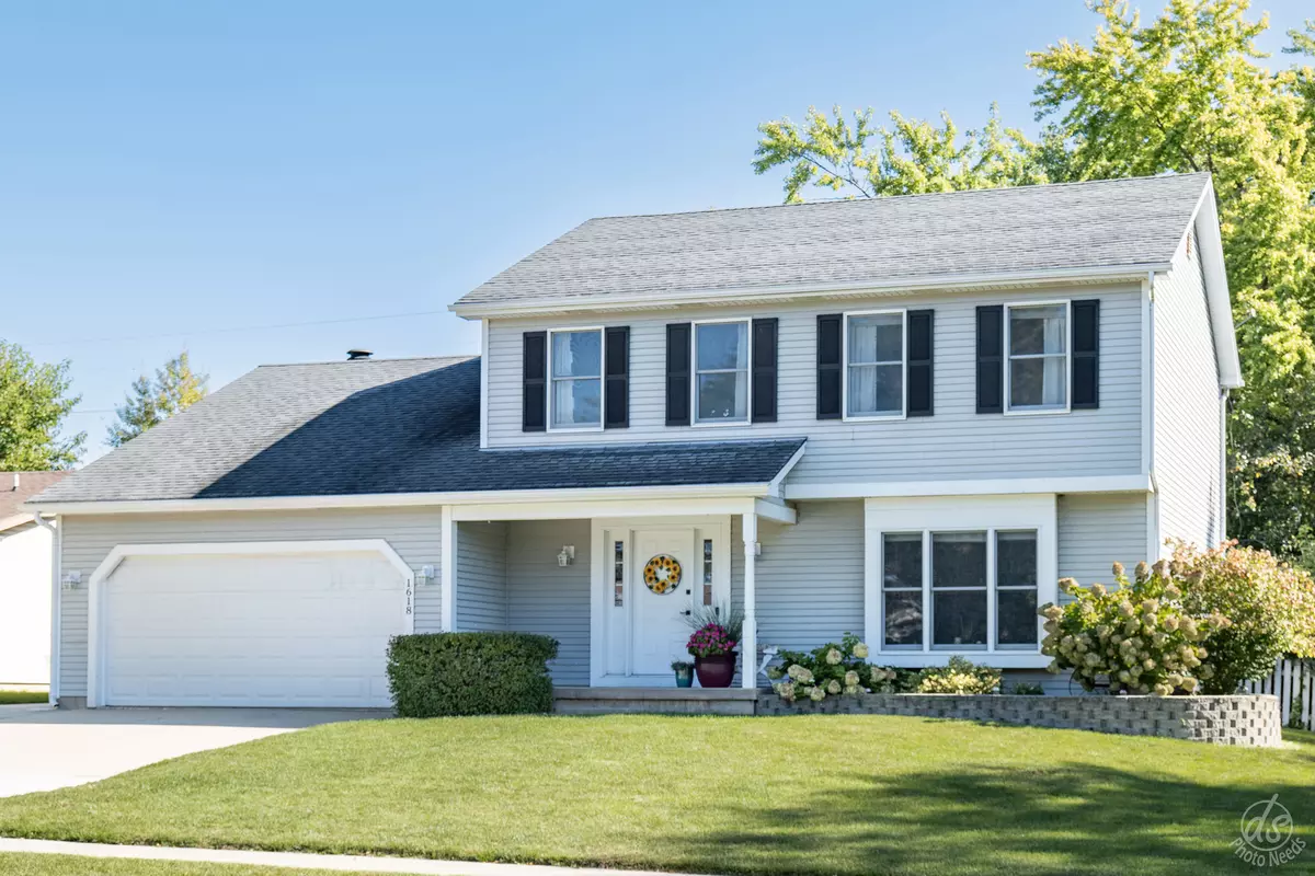 Sycamore, IL 60178,1618 Pebblewood Drive