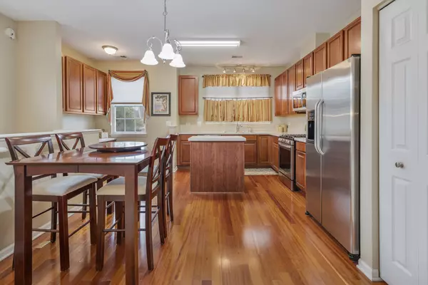 Mchenry, IL 60050,4272 Savoy Lane #4272