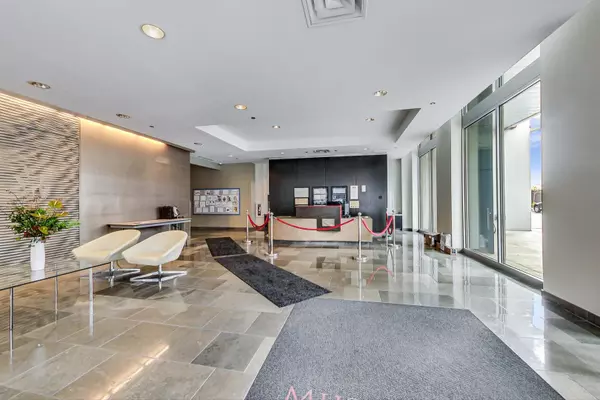 Chicago, IL 60616,1841 S Calumet Avenue #2105