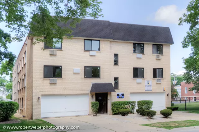 Des Plaines, IL 60016,800 Graceland Avenue #302