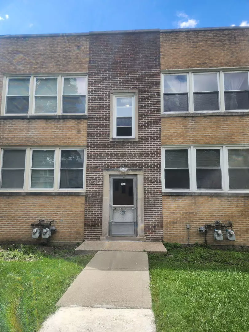 Skokie, IL 60076,8030 N KENTON Avenue #2A