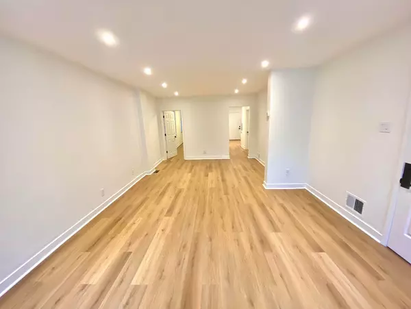 Chicago, IL 60608,947 W 18th Street