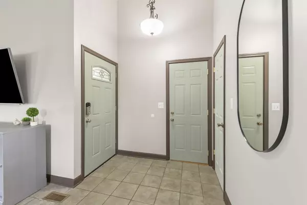 Bolingbrook, IL 60440,109 Arrowhead Lane