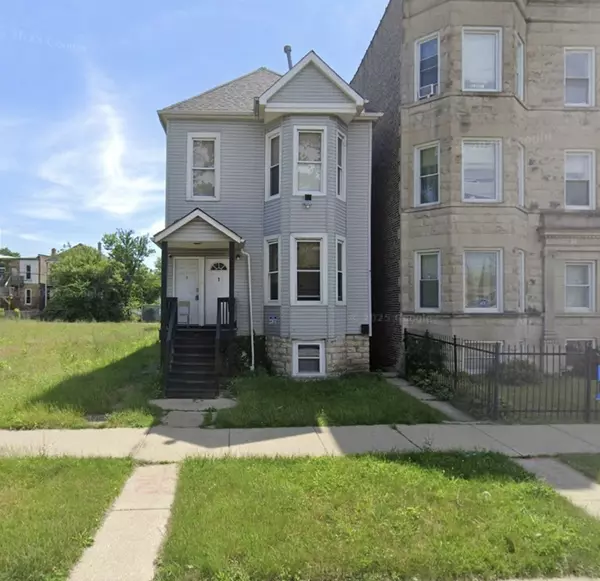 6349 S Langley Avenue #2, Chicago, IL 60637