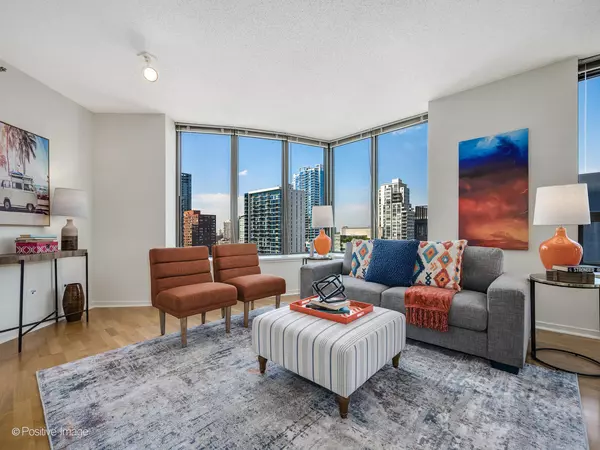 Chicago, IL 60654,400 N LaSalle Drive #1611