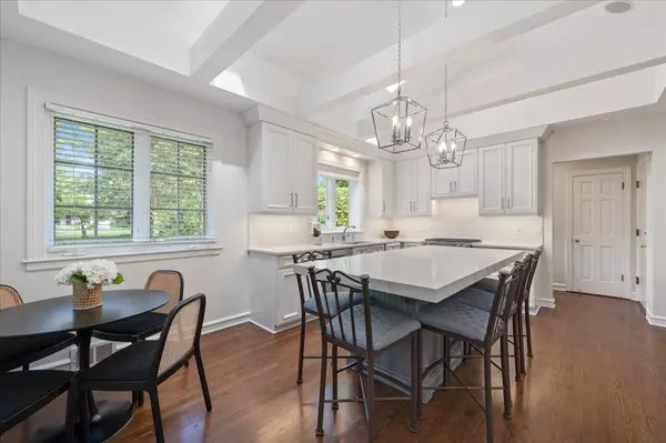 Winnetka, IL 60093,1340 Westmoor Trail