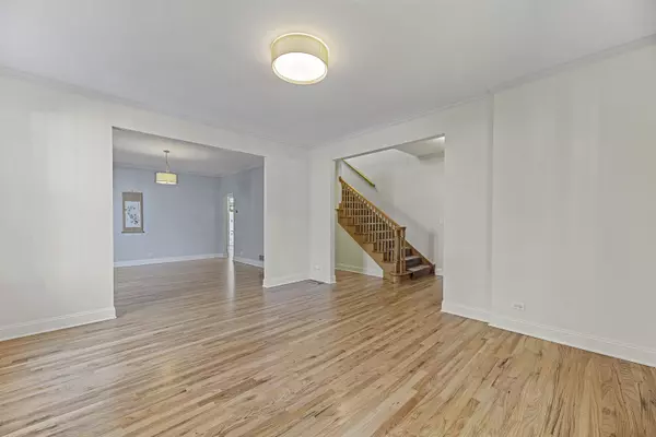 Glenview, IL 60025,411 Washington Street