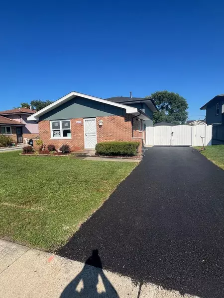14525 Oakley Street, Dixmoor, IL 60426