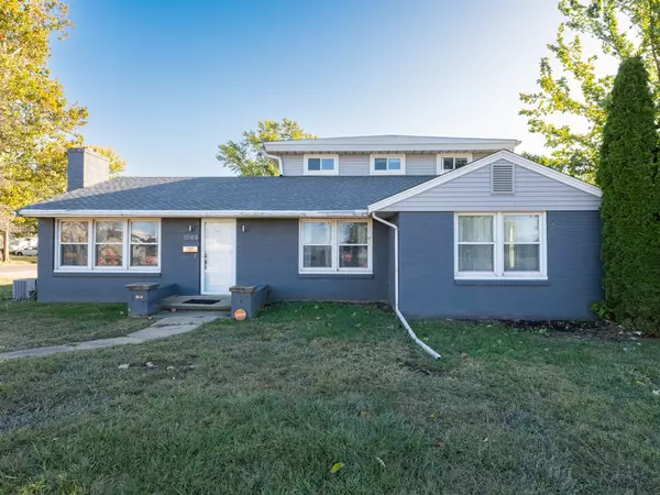 Pekin, IL 61554,1844 Court Street