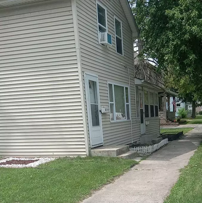 Thornton, IL 60476,415 E Eleanor Street