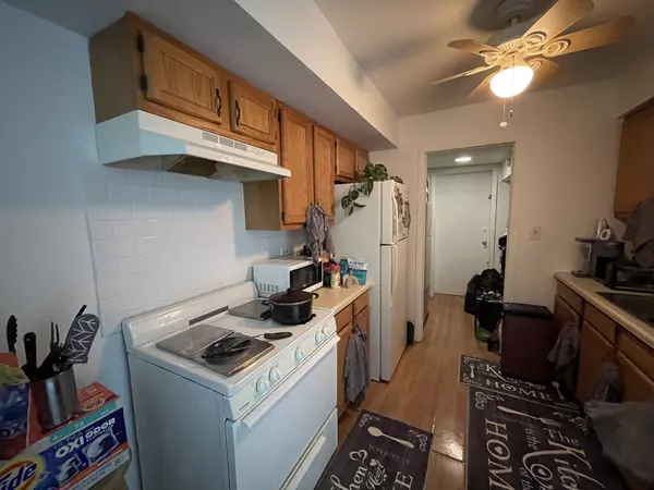 University Park, IL 60484,786 Delmar Court #6