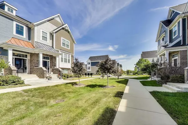 Northbrook, IL 60062,1976 Kingsley Circle