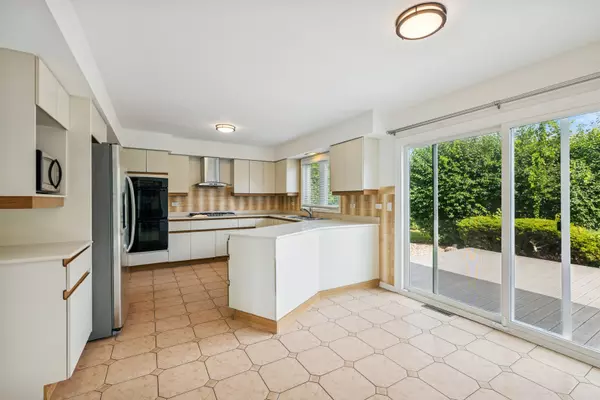 Highland Park, IL 60035,2175 Kipling Lane