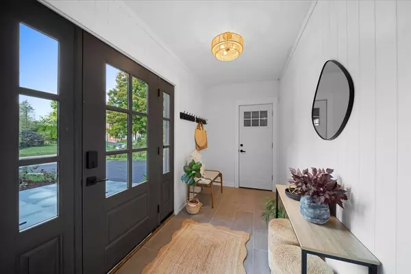 Wilmette, IL 60091,4072 Bunker Lane