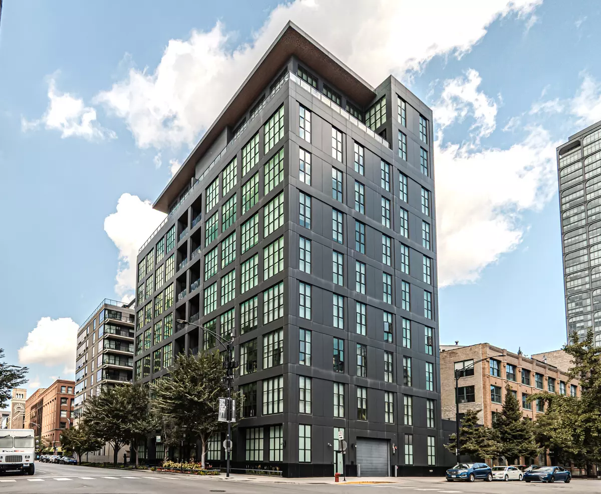 Chicago, IL 60607,900 W Washington Boulevard #304