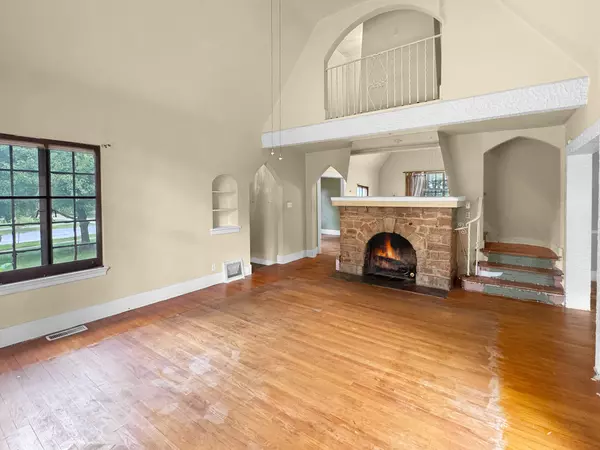 Chicago Heights, IL 60411,144 Country Club Road