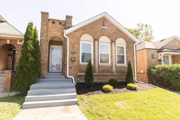 Chicago, IL 60620,9107 S Aberdeen Street