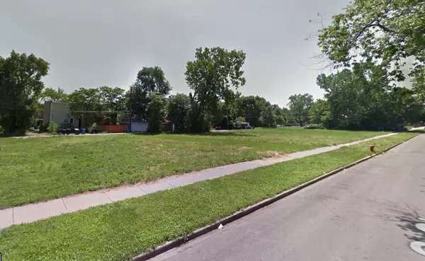 Chicago, IL 60637,6431-6437 S Champlain Avenue