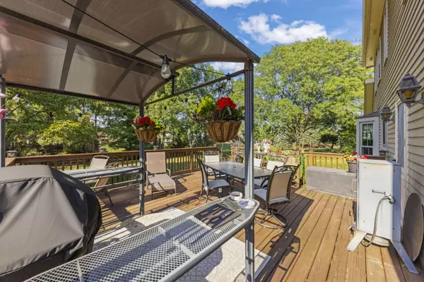 Wheaton, IL 60189,21 Venetian Way Circle