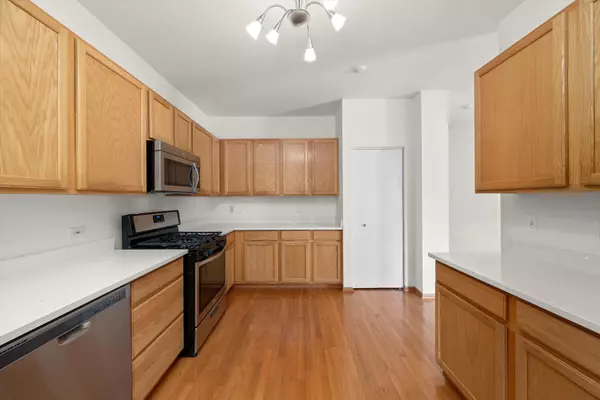 Naperville, IL 60564,3349 Rosecroft Lane