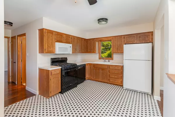 Orland Park, IL 60467,10958 New Mexico Court #166