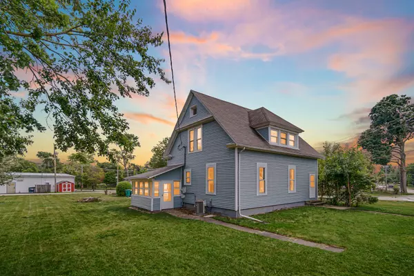 Elwood, IL 60421,110 S Wood Street