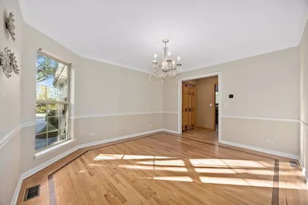 Lisle, IL 60532,912 Middleton Avenue