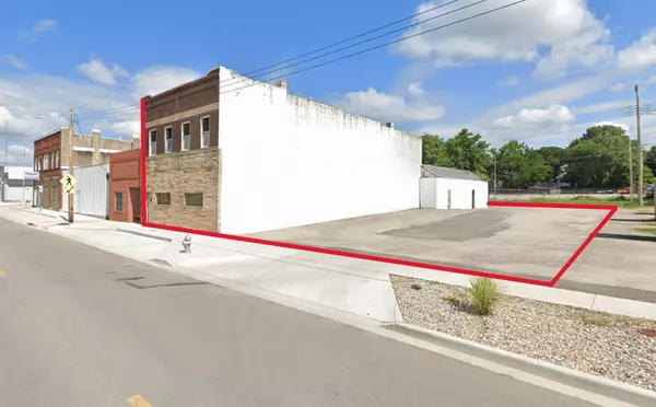 Taylorville, IL 62568,229 E Main Cross Street