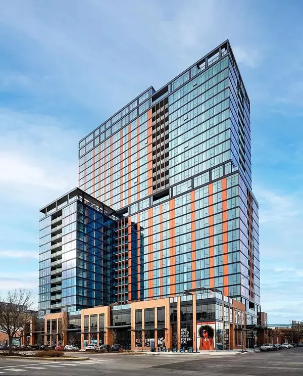 160 N Elizabeth Street #2301, Chicago, IL 60607