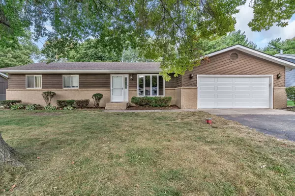 3640 Dixon Drive, Morris, IL 60450