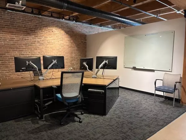 Chicago, IL 60654,434 W Ontario Street #2