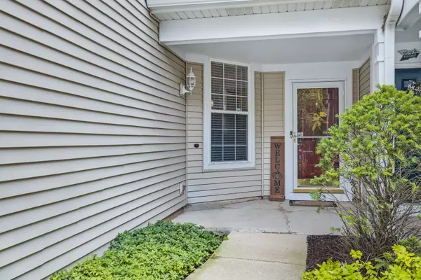 Aurora, IL 60504,2948 Waters Edge Circle