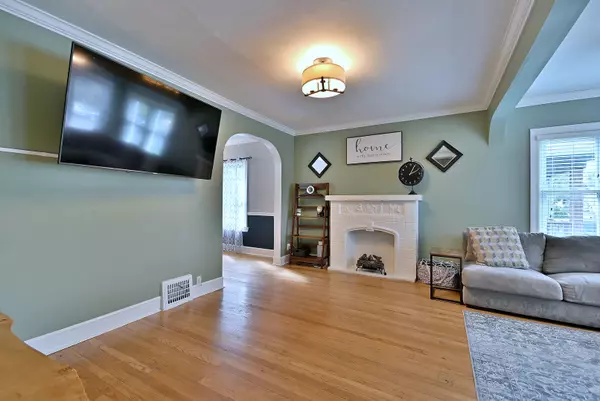 Berwyn, IL 60402,1429 Gunderson Avenue