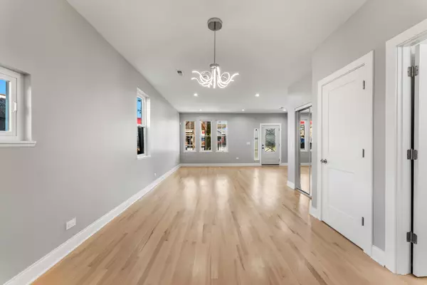 Cicero, IL 60804,5123 W 31st Street