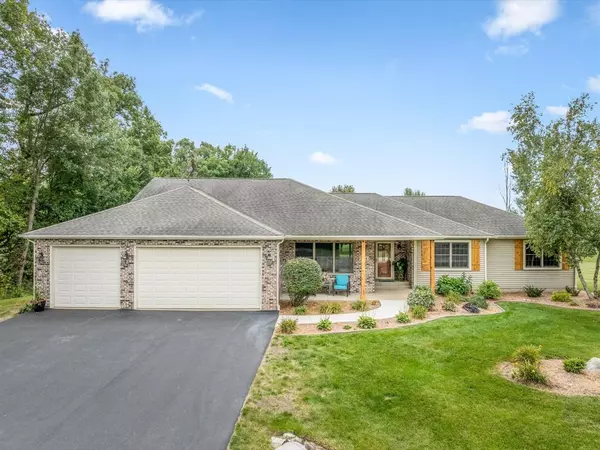 501 WACO Way, Poplar Grove, IL 61065