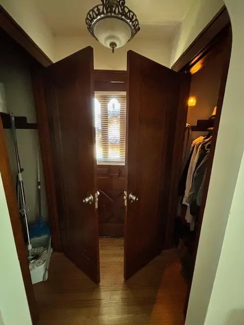 South Holland, IL 60473,16254 Prairie Avenue