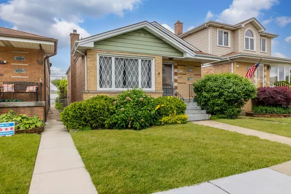 Chicago, IL 60638,6511 W 63rd Place