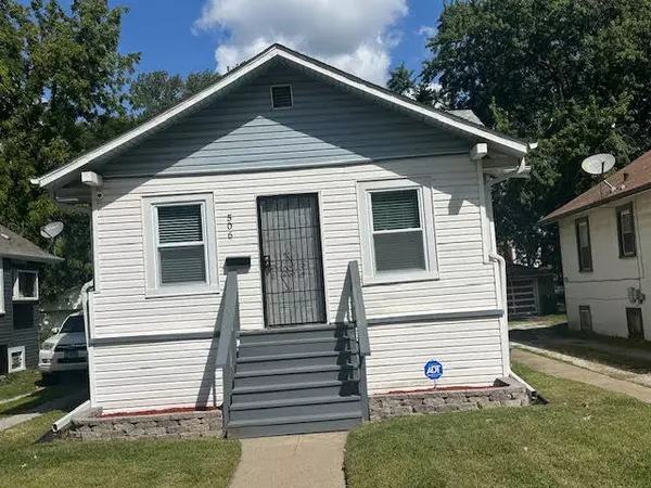 Dolton, IL 60419,506 E 144th Place