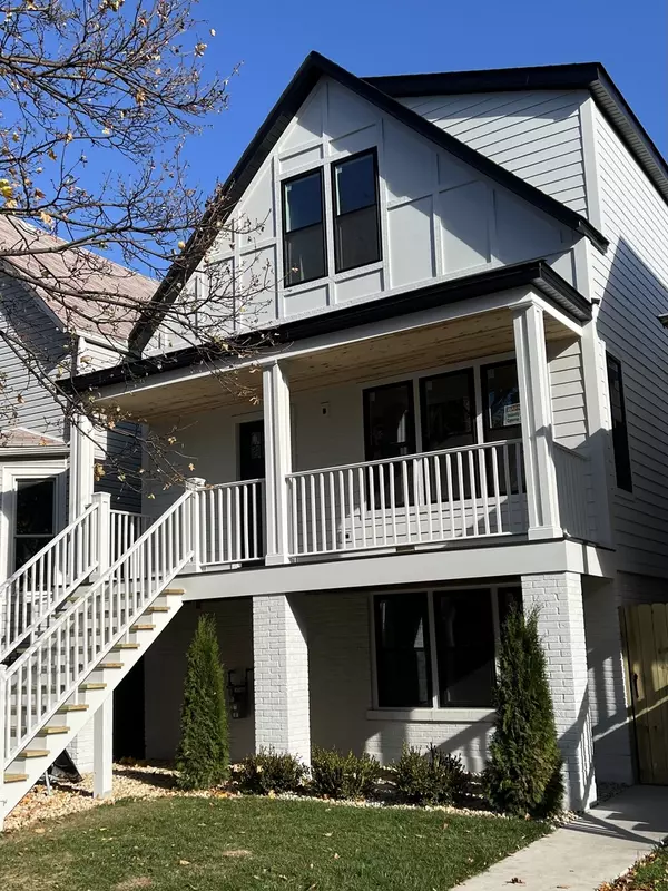 2529 N Lawndale Avenue, Chicago, IL 60647