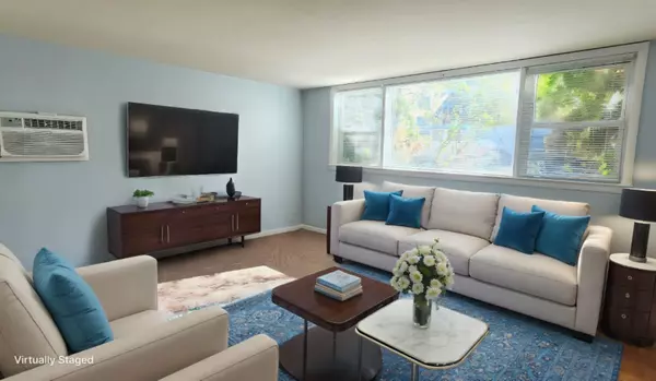 Chicago, IL 60625,2552 W Rascher Avenue #G