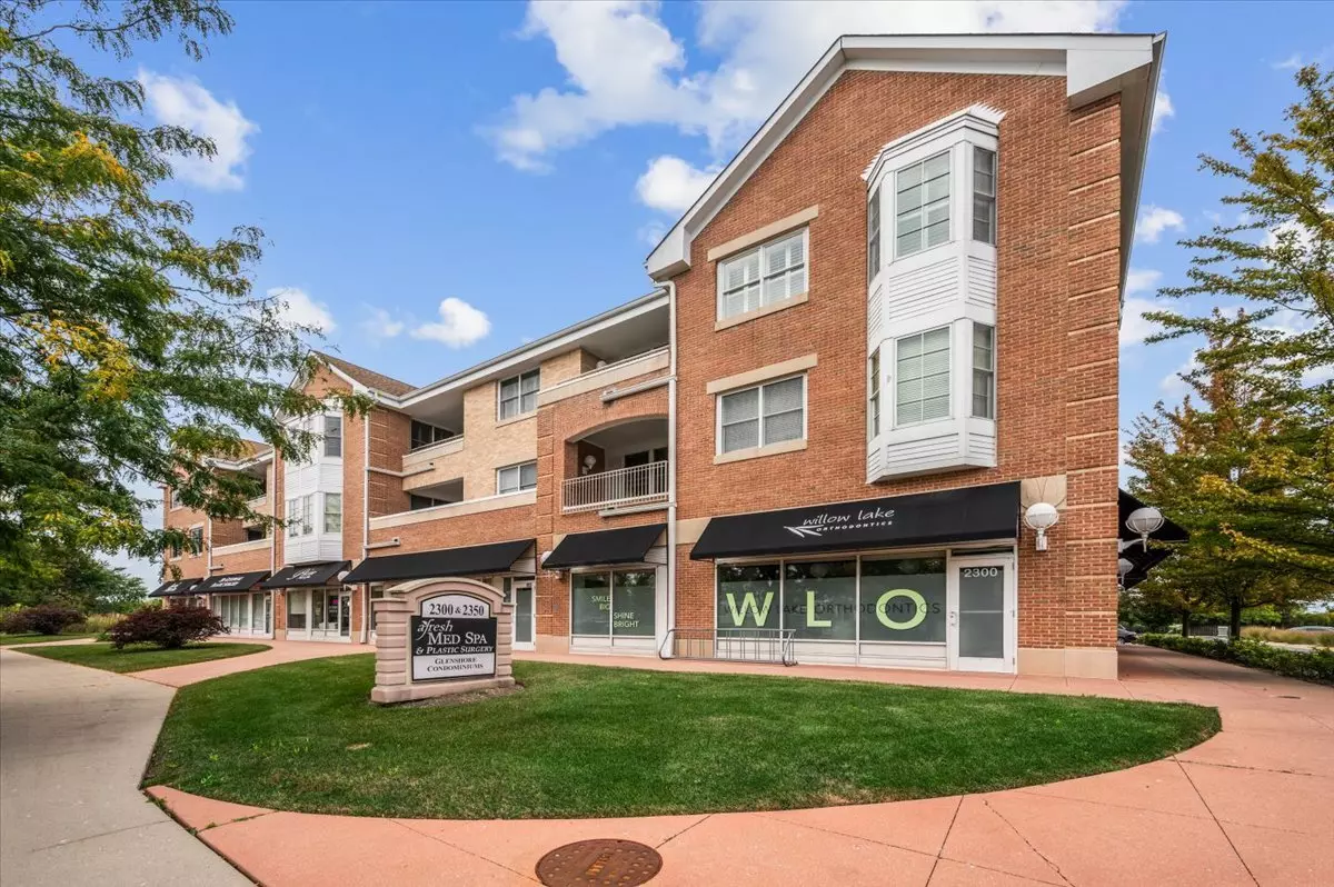 Glenview, IL 60026,2300 Chestnut Avenue #207