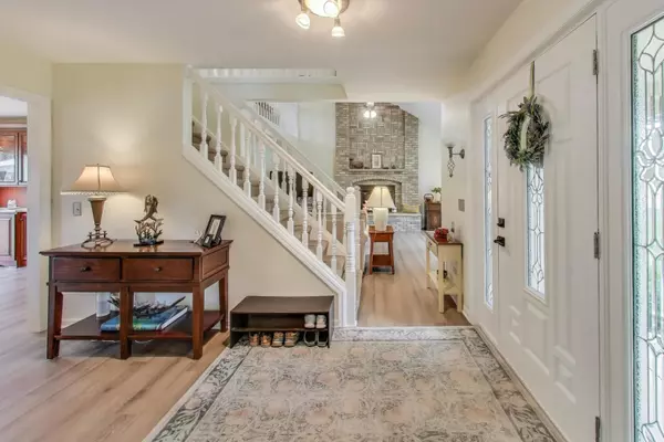 Spring Grove, IL 60081,1710 Elm Street