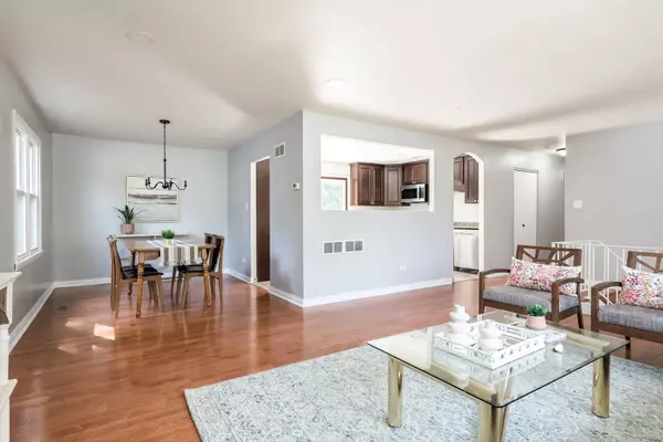 Bolingbrook, IL 60440,649 Sheffield Lane