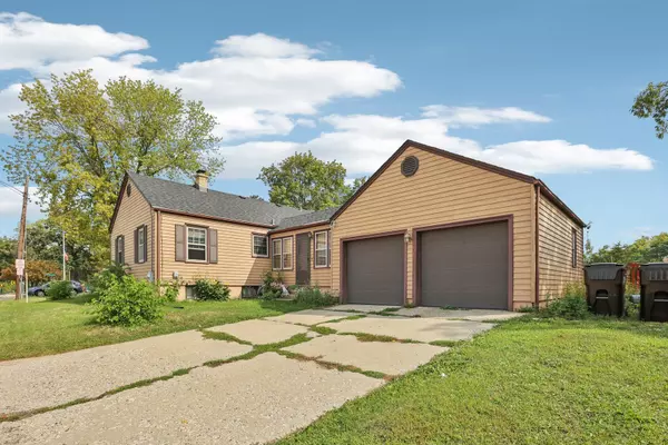 Wauconda, IL 60084,136 Hubbard Court