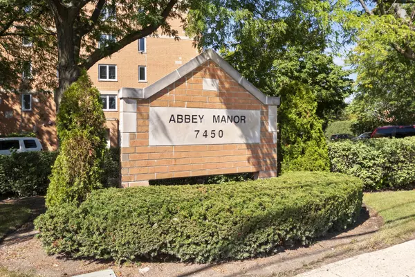 7450 N Waukegan Road #509, Niles, IL 60714