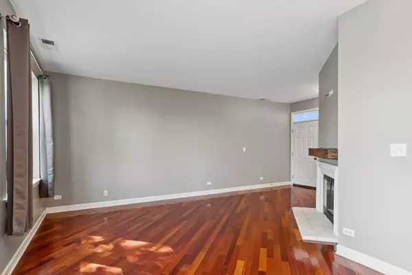 Oswego, IL 60543,450 Majestic Lane
