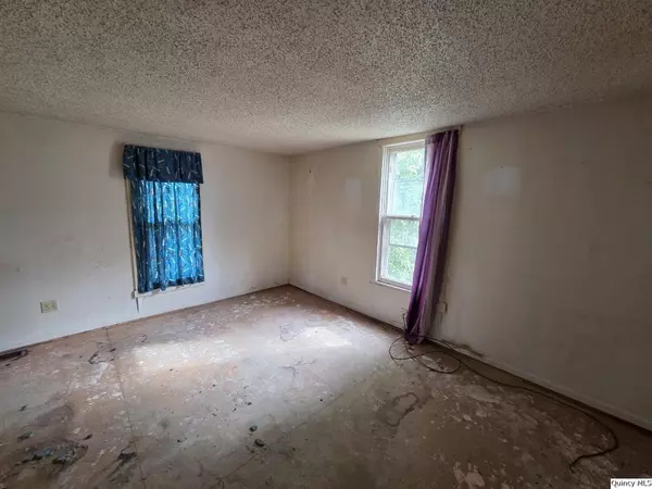 Quincy, IL 62301,1324 N 9th